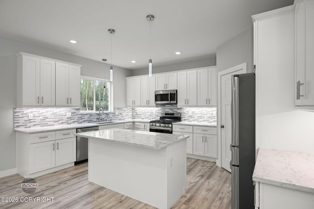 3120 W Wintergreen Drive, Wasilla, AK 99623
