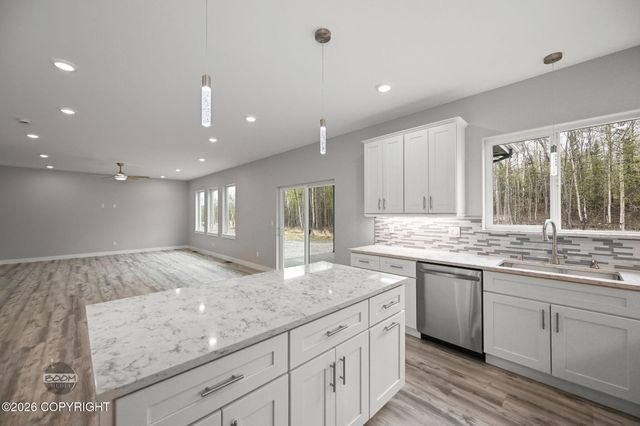 3120 W Wintergreen Drive, Wasilla, AK 99623