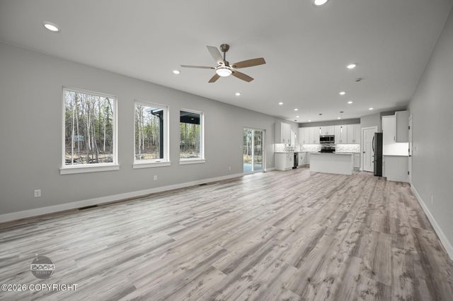 3120 W Wintergreen Drive, Wasilla, AK 99623