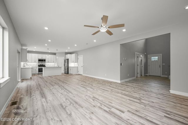 3120 W Wintergreen Drive, Wasilla, AK 99623