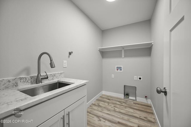 3120 W Wintergreen Drive, Wasilla, AK 99623