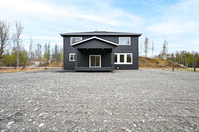 3120 W Wintergreen Drive, Wasilla, AK 99623