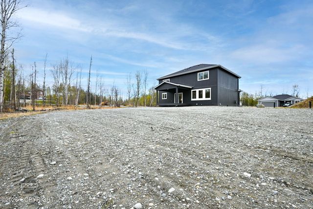 3120 W Wintergreen Drive, Wasilla, AK 99623