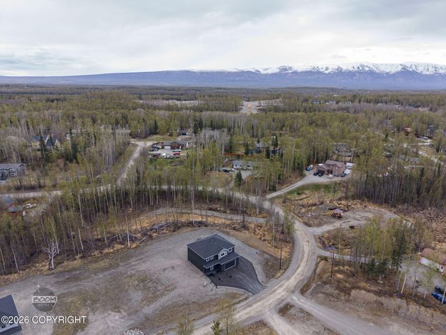 3120 W Wintergreen Drive, Wasilla, AK 99623