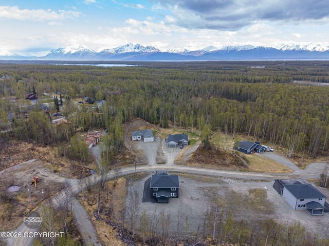 3120 W Wintergreen Drive, Wasilla, AK 99623