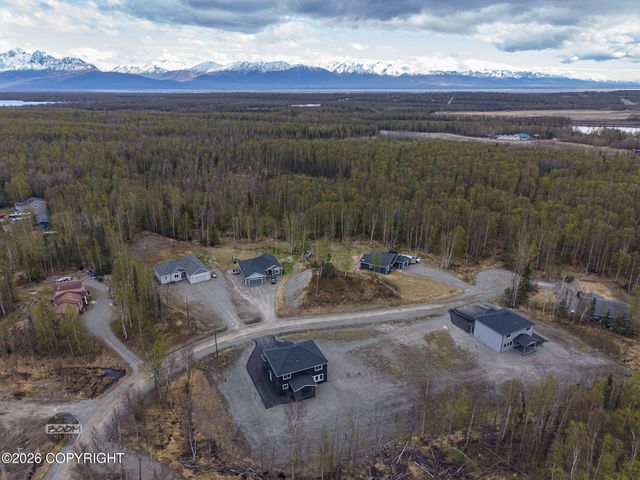 3120 W Wintergreen Drive, Wasilla, AK 99623