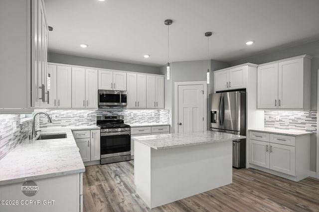 3120 W Wintergreen Drive, Wasilla, AK 99623