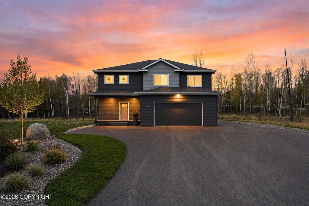 3120 W Wintergreen Drive, Wasilla, AK 99623