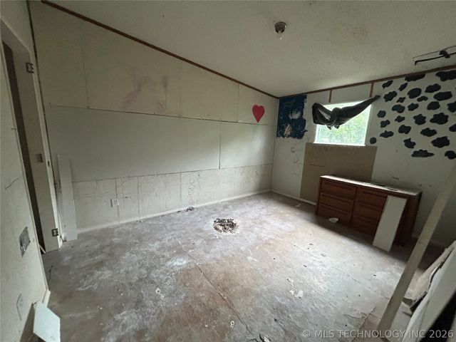 21 Polk Circle, Pryor, OK 74361