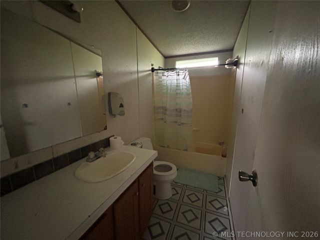 21 Polk Circle, Pryor, OK 74361