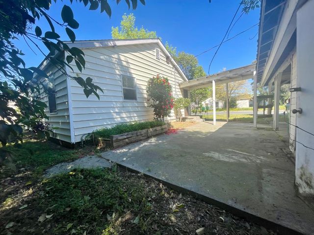 390 Nevada St, Gridley, CA 95948