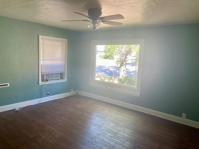 390 Nevada St, Gridley, CA 95948