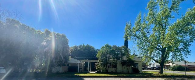 390 Nevada St, Gridley, CA 95948