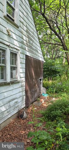 3806 JAMES ST, Suitland, MD 20746