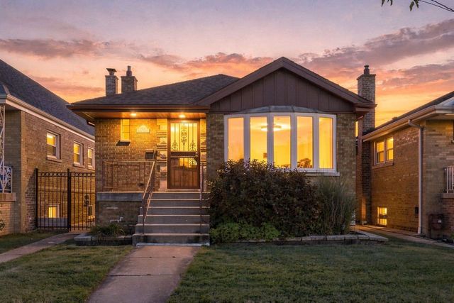 4514 S Kedvale Avenue, Chicago, IL 60632