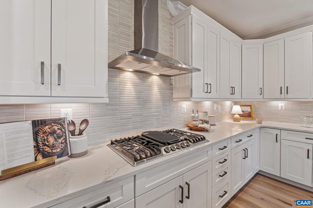 19D FARROW COVE, Charlottesville, VA 22901