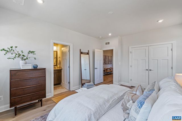 19D FARROW COVE, Charlottesville, VA 22901