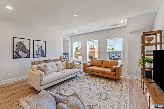 19D FARROW COVE, Charlottesville, VA 22901