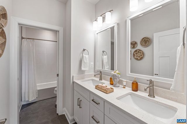 19D FARROW COVE, Charlottesville, VA 22901