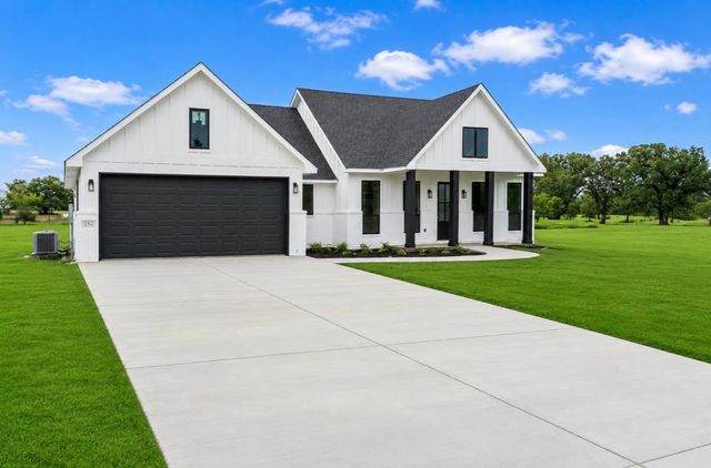 252 Jimmy Lane, Millsap, TX 76066