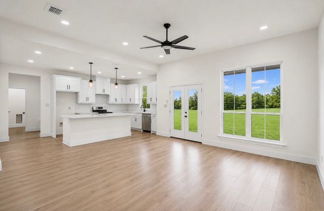 252 Jimmy Lane, Millsap, TX 76066