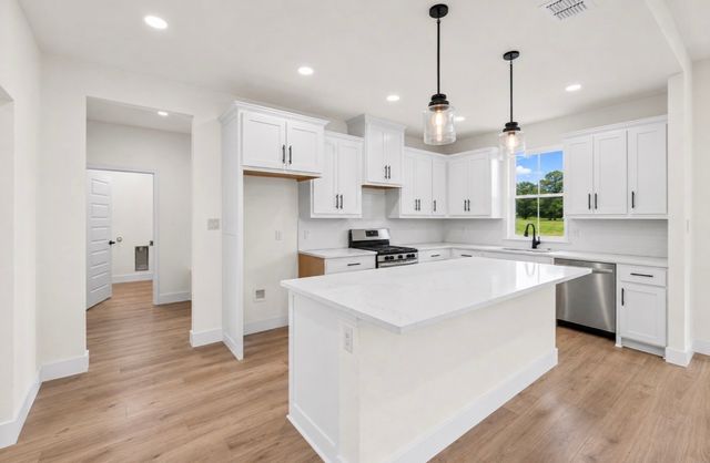 252 Jimmy Lane, Millsap, TX 76066