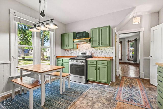 513 W 5th Street, Rochester, IN 46975