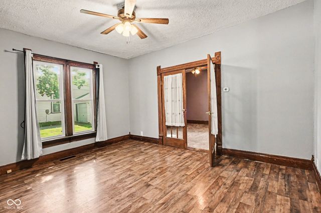 513 W 5th Street, Rochester, IN 46975