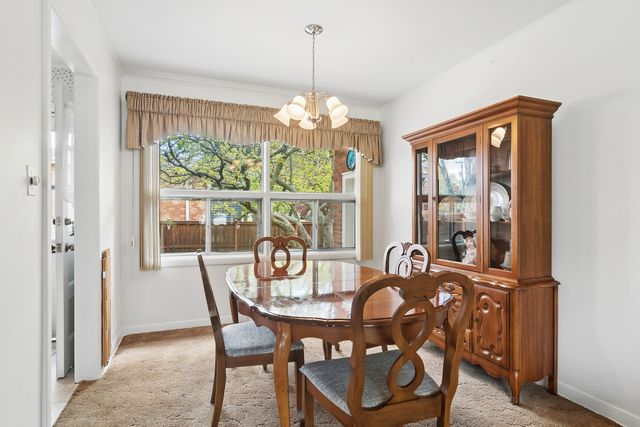 555 S Cedar Street, Palatine, IL 60067