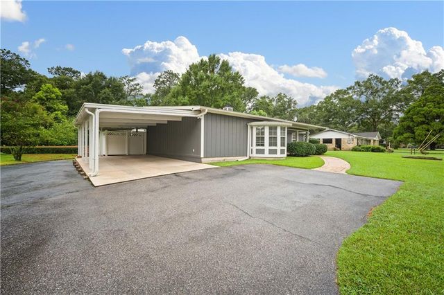 4500 Brentwood Drive, Mobile, AL 36619