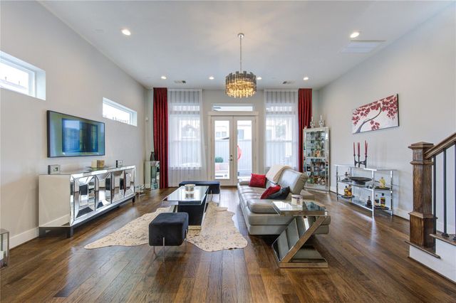 419 Malone Street, Houston, TX 77007