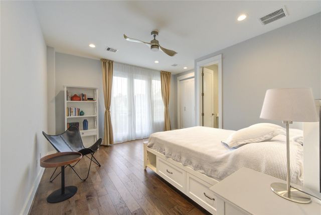 419 Malone Street, Houston, TX 77007