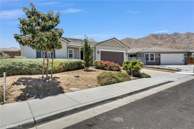21065 Old Cedar Court, Riverside, CA 92507