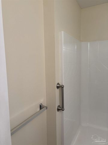 6837 Old West Ln, Milton, FL 32570