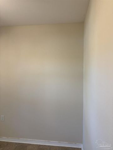 6837 Old West Ln, Milton, FL 32570