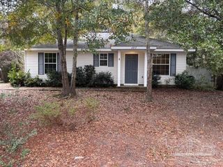 6837 Old West Ln, Milton, FL 32570