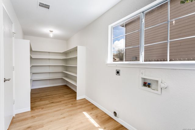 5011 Terrace Wood, San Antonio, TX 78223