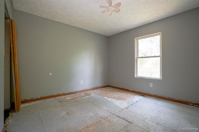 4052 S Harvard Avenue, Baldwin, MI 49304