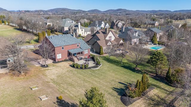 3517 Union Village Rd, Thompsons Station, TN 37179