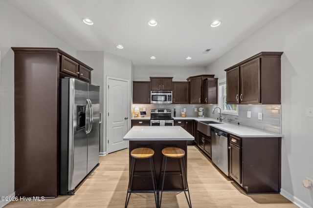 3219 Hardee Farms Drive, New Bern, NC 28562