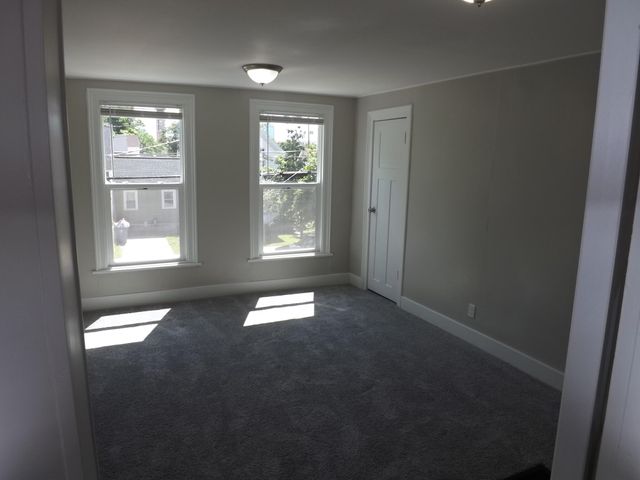 21 Gold Avenue NW, Grand Rapids, MI 49504