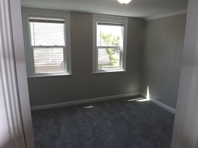 21 Gold Avenue NW, Grand Rapids, MI 49504