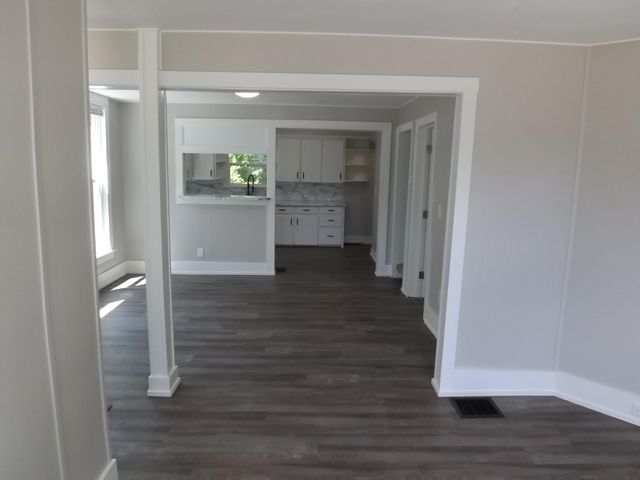21 Gold Avenue NW, Grand Rapids, MI 49504
