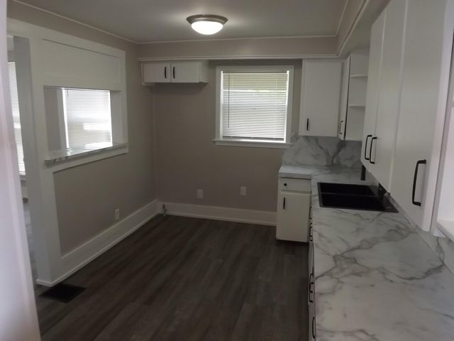 21 Gold Avenue NW, Grand Rapids, MI 49504