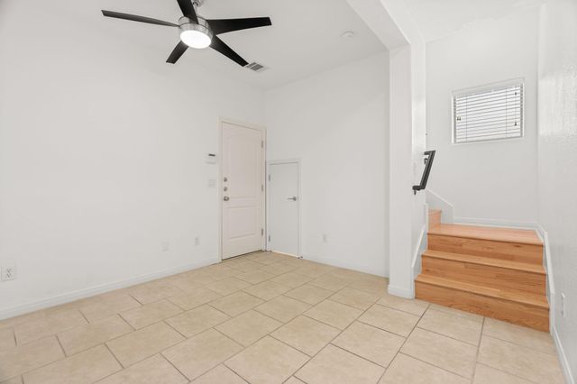 1115 Kinney Ave 9, Austin, TX 78704