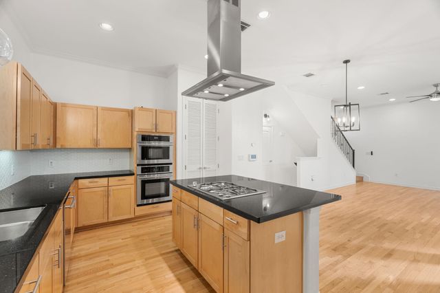 1115 Kinney Ave 9, Austin, TX 78704