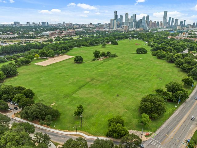 1115 Kinney Ave 9, Austin, TX 78704