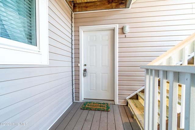 89 Country Club Drive Apt H2, Arapahoe, NC 28510