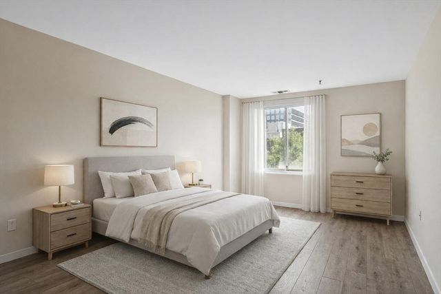 4 Canal Park 609, Cambridge, MA 02141