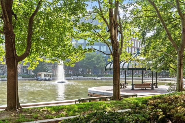4 Canal Park 609, Cambridge, MA 02141